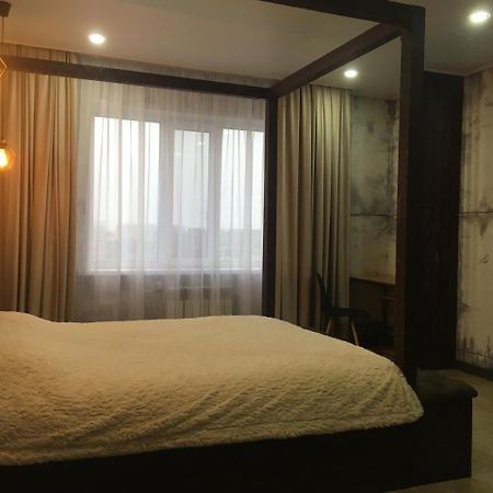 Loft - Interior Design Apartments 乌拉尔斯克 外观 照片